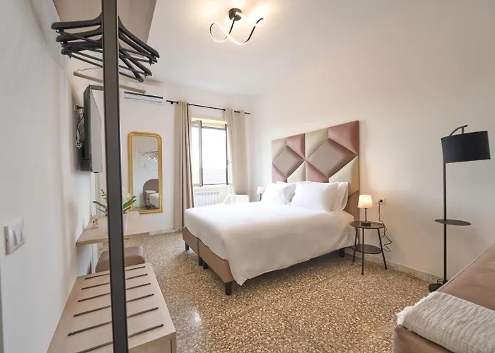 Acomodação com café da manhã  Erinahouse 4*